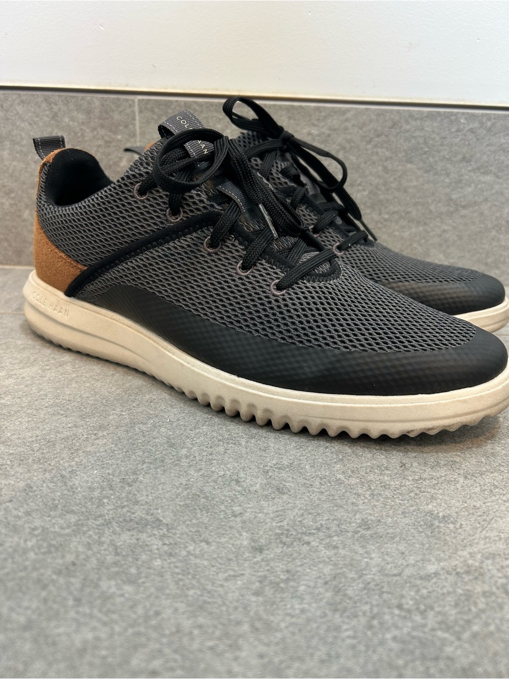 Cole Haan grand+ hybrid sneakers gray with suede heel accents men’s size 9.5